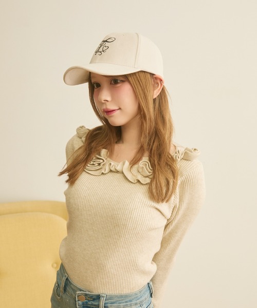 TITTY&CO.（ティティーアンドコー）の「ラメ刺繍ロゴキャップ（キャップ・レディース・アイボリー/ブラック・FREE）」の12枚目の写真