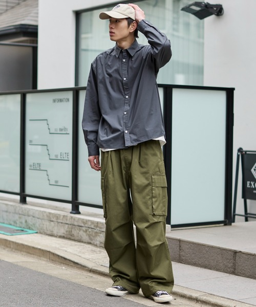 WEGO（ウィゴー）の「WEGO/【26年春夏新作】クロップドブロードシャツ（シャツ/ブラウス・メンズ・チャコール/サックスブルー/ブルー系その他2/ブルー系その他4/ホワイト系その他4・MEDIUM/LARGE）」の12枚目の写真