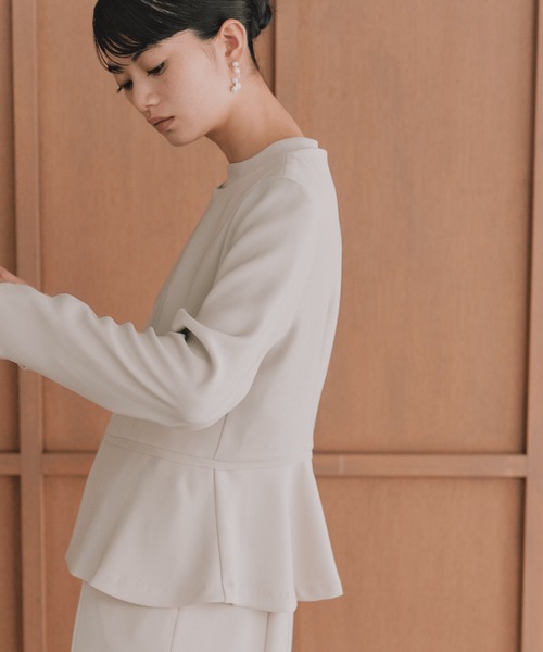 kaene（カエン）の「シフォンパイピングジャケット / 005368 ［ブラック：ブラックフォーマル対応］冠婚葬祭 礼服 喪服 入学式 卒業式 七五三 お宮参り（スーツジャケット・レディース・ブラック・L/M/S）」の4枚目の写真