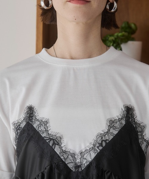 ANGIE(アンジー)の「サテン レースキャミ ドッキング レイヤード Tシャツ / 半袖 / 夏服(Tシャツ/カットソー・レディース・ホワイト系その他/オフホワイト/ブラック・FREE)」の4枚目の写真