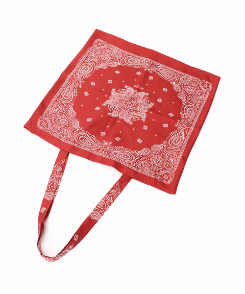 journal standard L'essage（ジャーナルスタンダードレサージュ）の「《追加》【AENEIS/エネス】Minimal Bandana Silk Totebag：トートバッグ（トートバッグ・レディース・ブラック/レッド・FREE）」の6枚目の写真