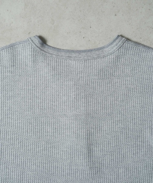 JEMORGAN（ジェーイーモーガン）の「"04"≪JEMORGAN≫パックT ワッフル ヘンリーネック 長袖Tシャツ（Tシャツ/カットソー・メンズ・グレー/オフホワイト/ブラック・MEDIUM/LARGE/X-LARGE）」の11枚目の写真