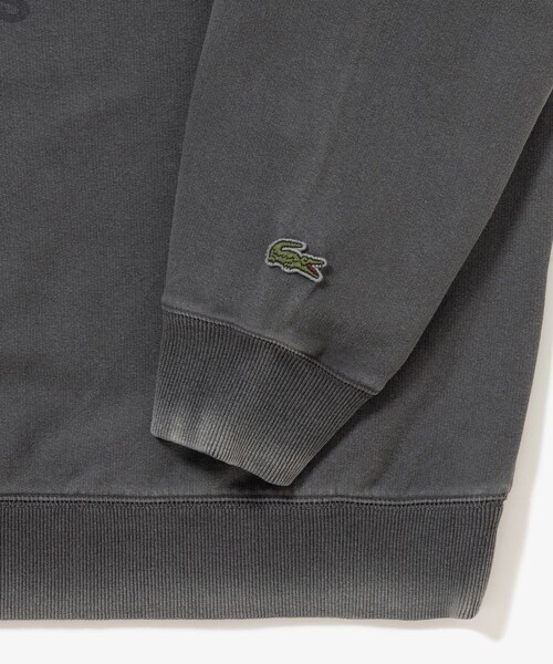 LACOSTE(ラコステ)の「ヴィンテージエフェクト ロゴクルーネックスウェット(スウェット・メンズ・イエロー/グレイッシュブルー/ダークアッシュ/ピンク・2/3/5/4)」の19枚目の写真