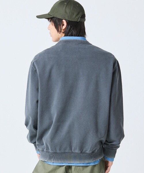 LACOSTE(ラコステ)の「ヴィンテージエフェクト ロゴクルーネックスウェット(スウェット・メンズ・イエロー/グレイッシュブルー/ダークアッシュ/ピンク・2/3/5/4)」の21枚目の写真