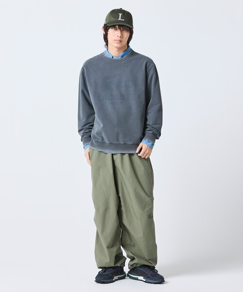 LACOSTE(ラコステ)の「ヴィンテージエフェクト ロゴクルーネックスウェット(スウェット・メンズ・イエロー/グレイッシュブルー/ダークアッシュ/ピンク・2/3/5/4)」の22枚目の写真