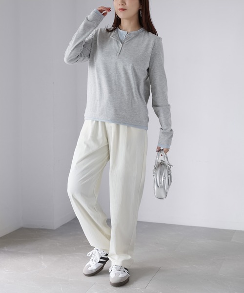 Riberry（リベリー）の「レイヤードライク配色ヘンリーロンT（Tシャツ/カットソー・レディース・ブラック/杢グレー/オフホワイト・FREE）」の14枚目の写真