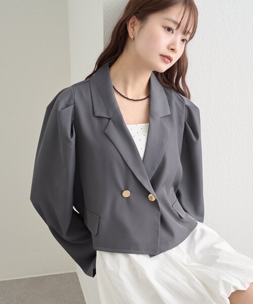 mystic(ミスティック)の「パフショートジャケット(テーラードジャケット・レディース・チャコールグレー/ネイビー・FREE)」の1枚目の写真