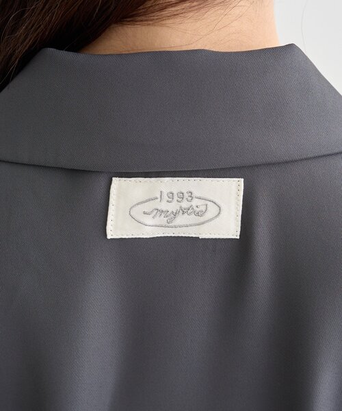 mystic(ミスティック)の「パフショートジャケット(テーラードジャケット・レディース・チャコールグレー/ネイビー・FREE)」の9枚目の写真