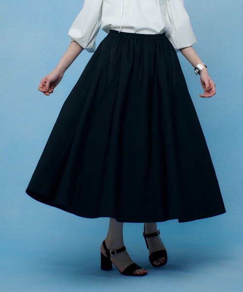 LOULOU WILLOUGHBY(ルルウィルビー)の「【LOULOU WILLOUGHBY】ポリエステルコットングログランギャザースカート(スカート・レディース・ブラック/ホワイト/レッド・2/1)」の6枚目の写真