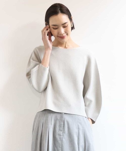 MICHEL KLEIN(ミッシェル・クラン)の「ホールガーメント(R)パフスリーブニット(ニット/セーター・レディース・ライトベージュ/クリーム/ブルー・38)」の1枚目の写真
