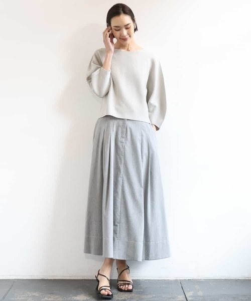 MICHEL KLEIN(ミッシェル・クラン)の「ホールガーメント(R)パフスリーブニット(ニット/セーター・レディース・ライトベージュ/クリーム/ブルー・38)」の21枚目の写真