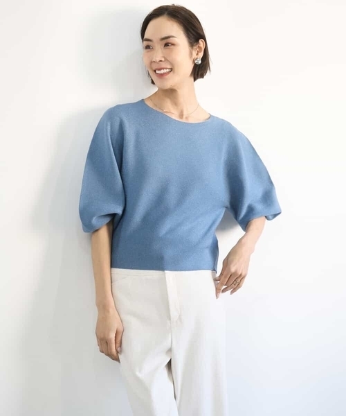 MICHEL KLEIN(ミッシェル・クラン)の「ホールガーメント(R)パフスリーブニット(ニット/セーター・レディース・ライトベージュ/クリーム/ブルー・38)」の5枚目の写真