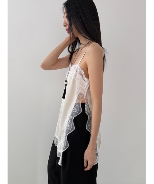 Didot.showroom(ディドット ショールーム)の「【DIDOT.】ディープスリットレースキャミソール(キャミソール・レディース・ブラック/クリーム・FREE)」の12枚目の写真