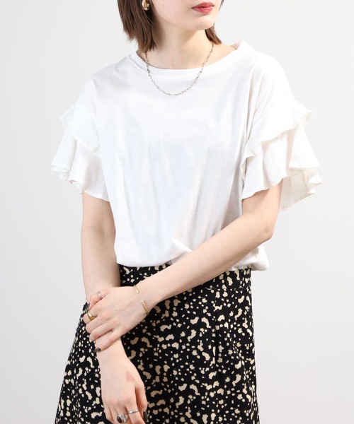 FUNALIVE（ファンアライブ）の「袖ダブルフリルTシャツ 半袖 接触冷感（Tシャツ/カットソー・レディース・ブラック/ホワイト/カーキ/ピンクベージュ・M～Ｌ/LL～3L）」の6枚目の写真