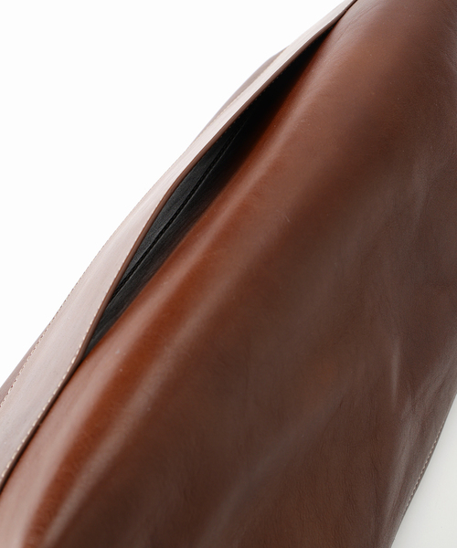 VERMEIL par iena（ヴェルメイユパーイエナ）の「GAVA ガバ ワンショルダーバッグ NORA（ショルダーバッグ・レディース・ブラウン・FREE）」の15枚目の写真