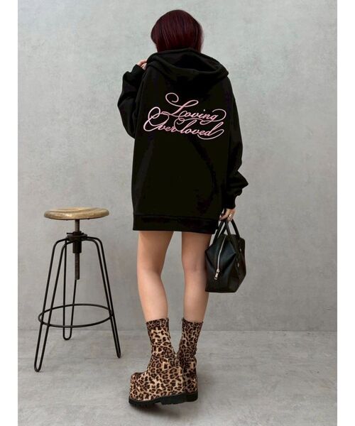 EVRIS（エヴリス）の「Lovingグラフィックジップパーカー（パーカー・レディース・ピンク/グレー/ブラック・FREE）」の15枚目の写真