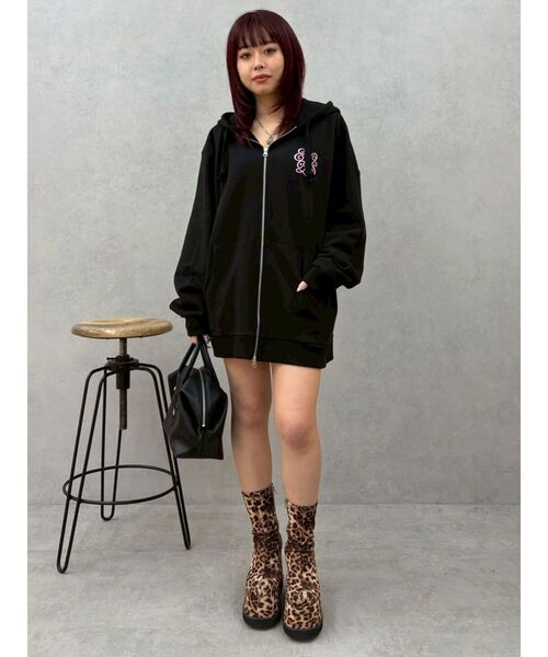 EVRIS（エヴリス）の「Lovingグラフィックジップパーカー（パーカー・レディース・ピンク/グレー/ブラック・FREE）」の17枚目の写真