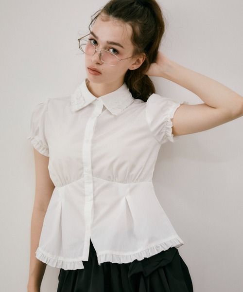 idem（イデム）の「frill collar peplum blouse / 衿フリルペプラム 