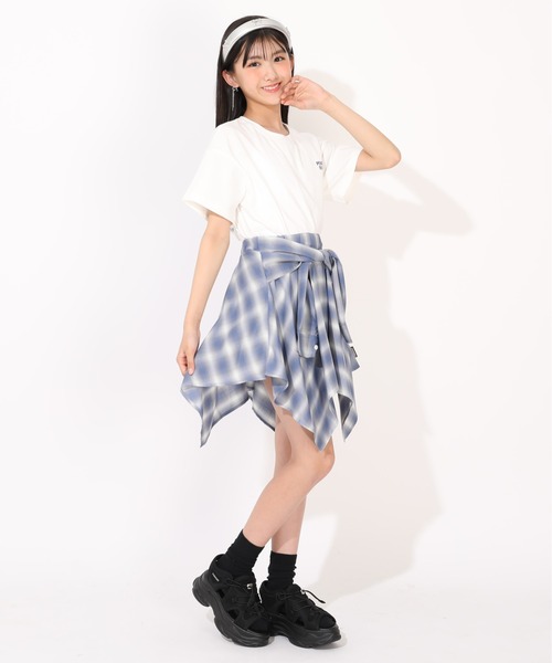 PINKHUNT(ピンクハント)の「PINKHUNT シャツ巻き風アシメトリースカート 1451K(デニムスカート・キッズ・ブラック/ネイビー・150cm/120cm/160cm/140cm/130cm)」の14枚目の写真