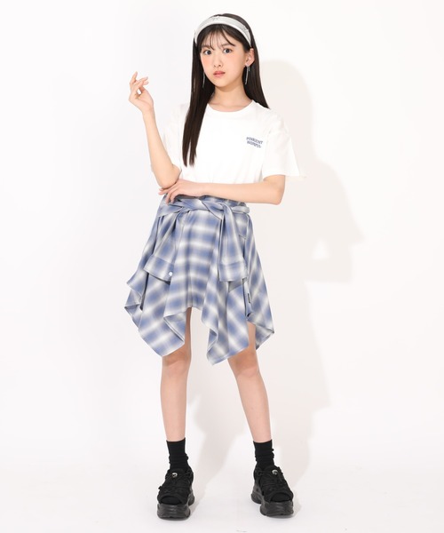 PINKHUNT(ピンクハント)の「PINKHUNT シャツ巻き風アシメトリースカート 1451K(デニムスカート・キッズ・ブラック/ネイビー・150cm/120cm/160cm/140cm/130cm)」の4枚目の写真