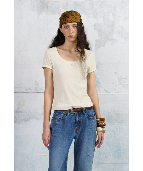 KUME(クメ)の「Pointelle Scoop Neck T-shirt, Butter(Tシャツ/カットソー・レディース・その他・SMALL/MEDIUM/LARGE)」の5枚目の写真