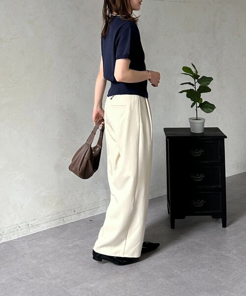 Thevon（ゼボン）の「ベルト付きタックワイドスラックス（スラックス・レディース・チャコールグレー/ブラック/アイボリー・S/M）」の18枚目の写真