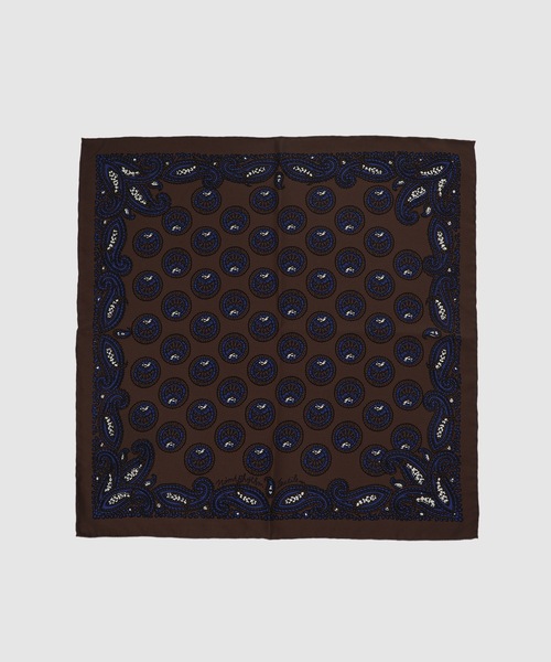 NOMA t.d.(ノーマティーディー)の「Paisley Silk Bandana Scarf(バンダナ/スカーフ・メンズ・ネイビー/ベージュ/ブラウン・ONE SIZE)」の2枚目の写真