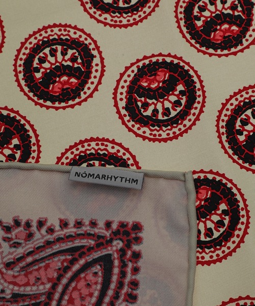 NOMA t.d.(ノーマティーディー)の「Paisley Silk Bandana Scarf(バンダナ/スカーフ・メンズ・ネイビー/ベージュ/ブラウン・ONE SIZE)」の5枚目の写真
