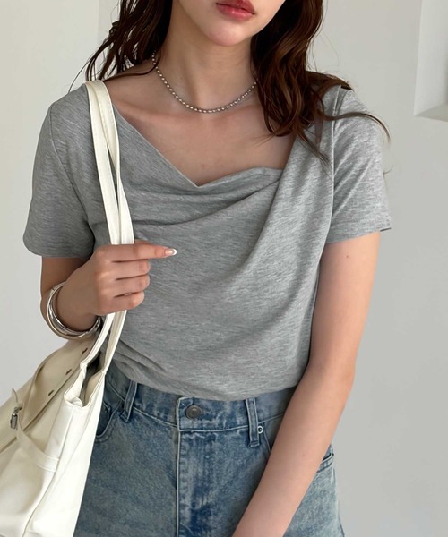 muet.（ミュエ）の「2WAYオフショルドレープTシャツ（Tシャツ/カットソー・レディース・オフホワイト/杢グレー/ブラック・MEDIUM/LARGE）」の9枚目の写真