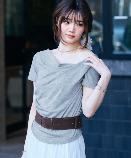 muet.（ミュエ）の「2WAYオフショルドレープTシャツ（Tシャツ/カットソー・レディース・オフホワイト/杢グレー/ブラック・MEDIUM/LARGE）」の14枚目の写真