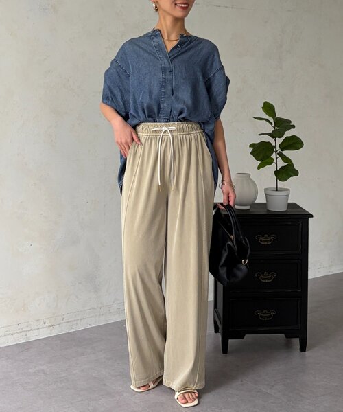 Chez toi（シェトワ）の「【ウエスト総ゴム】【楽して美脚】カットデニムイージーパンツ（その他パンツ・レディース・ブルー/ネイビー/ベージュ・FREE）」の8枚目の写真