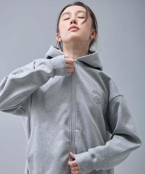 PARIS SAINT-GERMAIN（パリサンジェルマン）の「【Paris Saint-Germain / パリ・サン＝ジェルマン】JP DUAL LAYER ZIP（パーカー・メンズ・ライトグレー/ブラック/ネイビー・LARGE/MEDIUM/SMALL/X-LARGE）」の17枚目の写真
