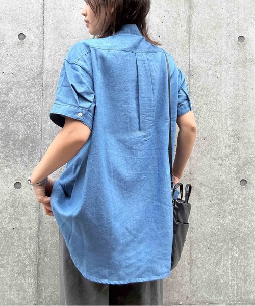 AS KNOW AS plus(アズノゥアズプラス)の「◯ フロントフリル 半袖ロングシャツ(シャツ/ブラウス・レディース・ブラック系/ブルー系/サックスブルー系/オフホワイト・FREE)」の10枚目の写真