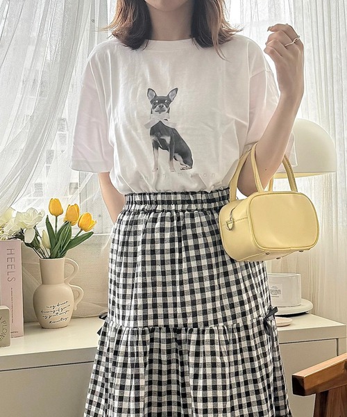 etta(エタ)の「リボンチワワ半袖Tシャツ(Tシャツ/カットソー・レディース・ホワイト・MEDIUM/LARGE)」の1枚目の写真