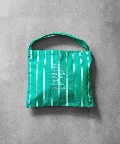 beej(ビージ)の「(beej)stripe fabric Osbag(トートバッグ・レディース・イエロー/オレンジ/ブラック/グリーン・ONE SIZE)」の2枚目の写真