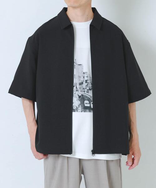 ITEMS URBANRESEARCH（アイテムズ アーバンリサーチ）の「2WAYストレッチ半袖ジップアップシャツ（シャツ/ブラウス・メンズ・ネイビー/グレー/ブラック/ベージュ・LARGE/MEDIUM）」の14枚目の写真