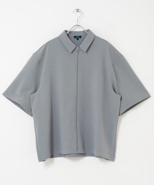 ITEMS URBANRESEARCH（アイテムズ アーバンリサーチ）の「2WAYストレッチ半袖ジップアップシャツ（シャツ/ブラウス・メンズ・ネイビー/グレー/ブラック/ベージュ・LARGE/MEDIUM）」の12枚目の写真