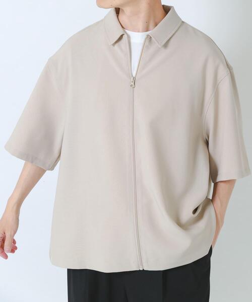 ITEMS URBANRESEARCH（アイテムズ アーバンリサーチ）の「2WAYストレッチ半袖ジップアップシャツ（シャツ/ブラウス・メンズ・ネイビー/グレー/ブラック/ベージュ・LARGE/MEDIUM）」の19枚目の写真