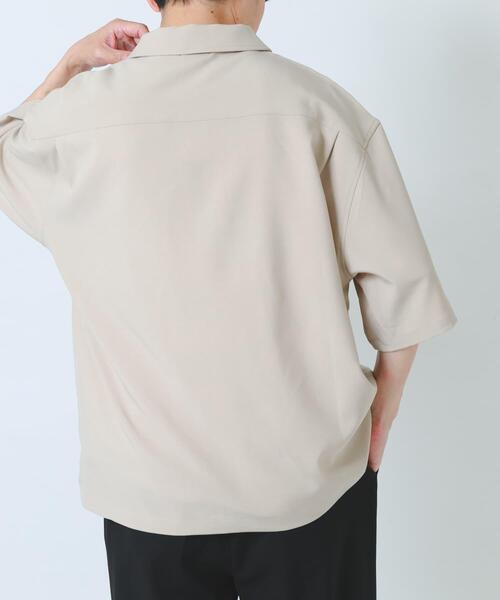 ITEMS URBANRESEARCH（アイテムズ アーバンリサーチ）の「2WAYストレッチ半袖ジップアップシャツ（シャツ/ブラウス・メンズ・ネイビー/グレー/ブラック/ベージュ・LARGE/MEDIUM）」の22枚目の写真