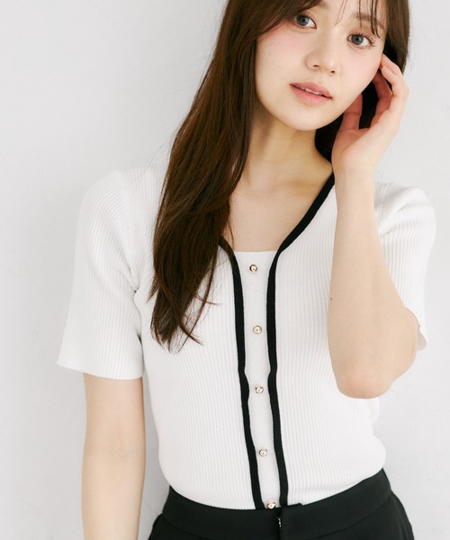 tocco closet(トッコ クローゼット)の「【ZOZO限定】接触冷感フロントバイカラーリブニットトップス(ニット/セーター・レディース・ベージュ/ブラック/ネイビー/オフホワイト/グレー・M)」の9枚目の写真