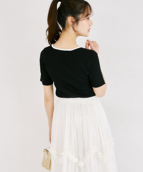 tocco closet(トッコ クローゼット)の「【ZOZO限定】接触冷感フロントバイカラーリブニットトップス(ニット/セーター・レディース・ベージュ/ブラック/ネイビー/オフホワイト/グレー・M)」の15枚目の写真