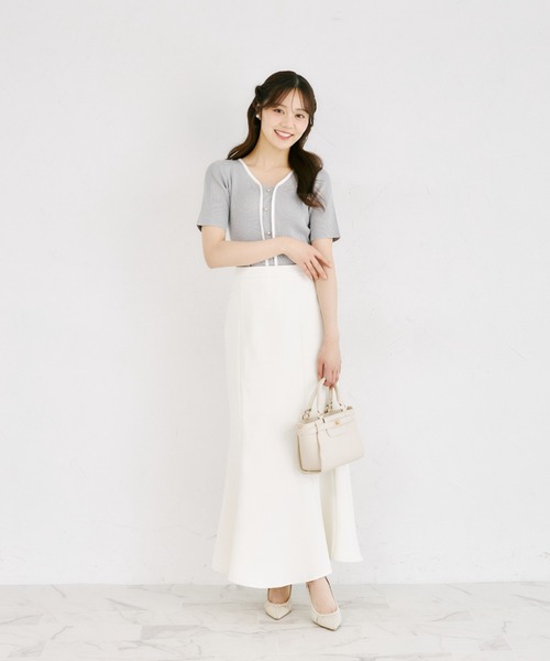 tocco closet(トッコ クローゼット)の「【ZOZO限定】接触冷感フロントバイカラーリブニットトップス(ニット/セーター・レディース・ベージュ/ブラック/ネイビー/オフホワイト/グレー・M)」の16枚目の写真