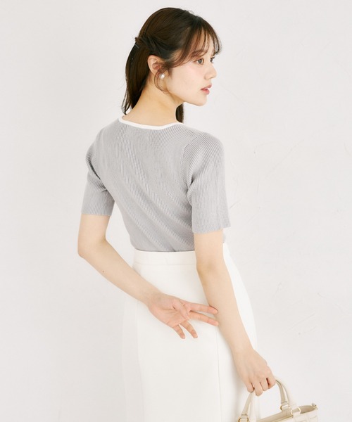 tocco closet(トッコ クローゼット)の「【ZOZO限定】接触冷感フロントバイカラーリブニットトップス(ニット/セーター・レディース・ベージュ/ブラック/ネイビー/オフホワイト/グレー・M)」の20枚目の写真