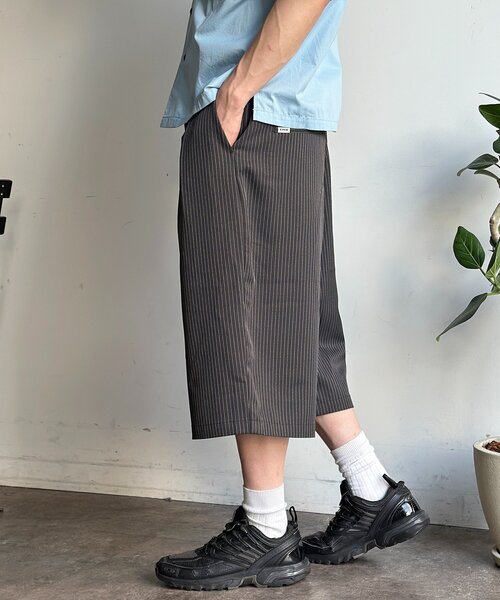CPCM(シーピーシーエム)の「接触冷感バギーショーツ(その他パンツ・メンズ・ネイビー/チャコールグレー/ブラック・MEDIUM/LARGE)」の15枚目の写真