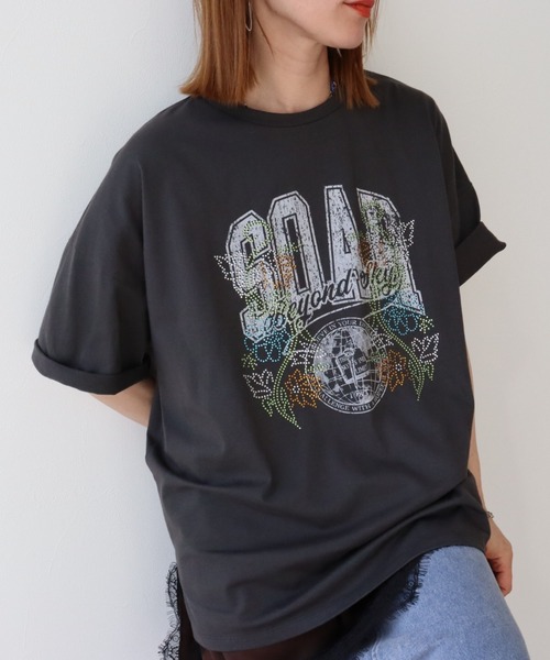 zena(ジェナ)の「ストーンデコ&カレッジプリントTee(Tシャツ/カットソー・レディース・オフホワイト/チャコールグレー/オートミール・フリー)」の17枚目の写真
