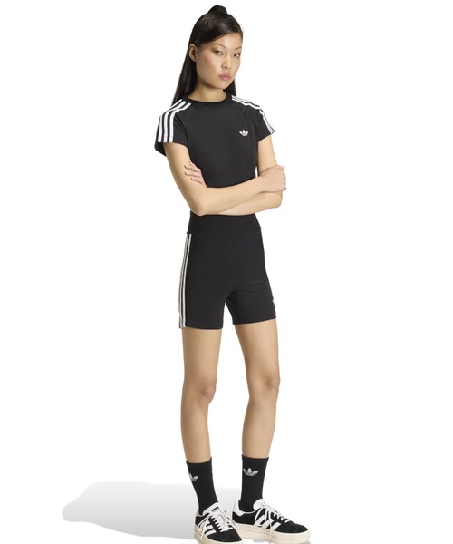 adidas(アディダス)の「adidas SST BABY TEE / アディダス SST ベビー Tシャツ(Tシャツ/カットソー・レディース・ブラック・S/M/L)」の10枚目の写真