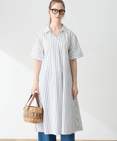 LE SOUK HOLIDAY(ルスークホリデー)の「スキッパーストライプシャツワンピース(ワンピース・レディース・オフホワイト/ブルー・M/L)」の2枚目の写真