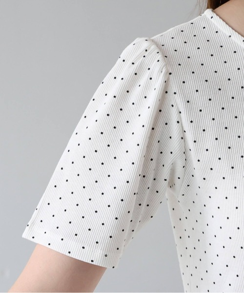 tiptop(ティップトップ)の「チョーカー付きペプラムフリルカットソー(Tシャツ/カットソー・レディース・オフホワイト/ホワイト系その他/ブラック・FREE)」の19枚目の写真