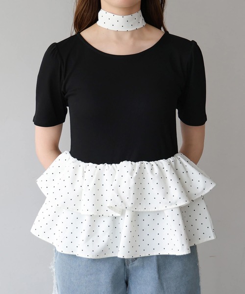 tiptop(ティップトップ)の「チョーカー付きペプラムフリルカットソー(Tシャツ/カットソー・レディース・オフホワイト/ホワイト系その他/ブラック・FREE)」の11枚目の写真