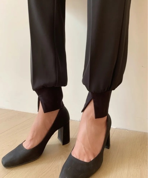 BIRTHDAY BASH(バースデイバッシュ)の「ASHLEY JOGGER PANTS(アシュレイジョガーパンツ)(その他パンツ・レディース・ホワイト系その他/ブラック・MEDIUM/SMALL/LARGE)」の11枚目の写真